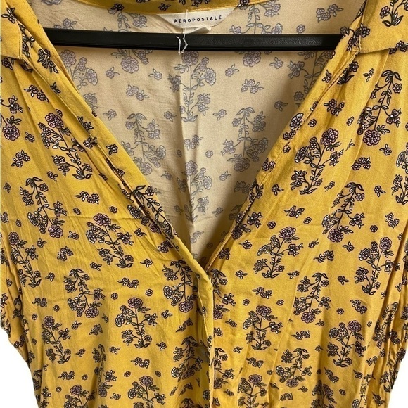 Aeropostale ladies romper size medium - Picture 2 of 9